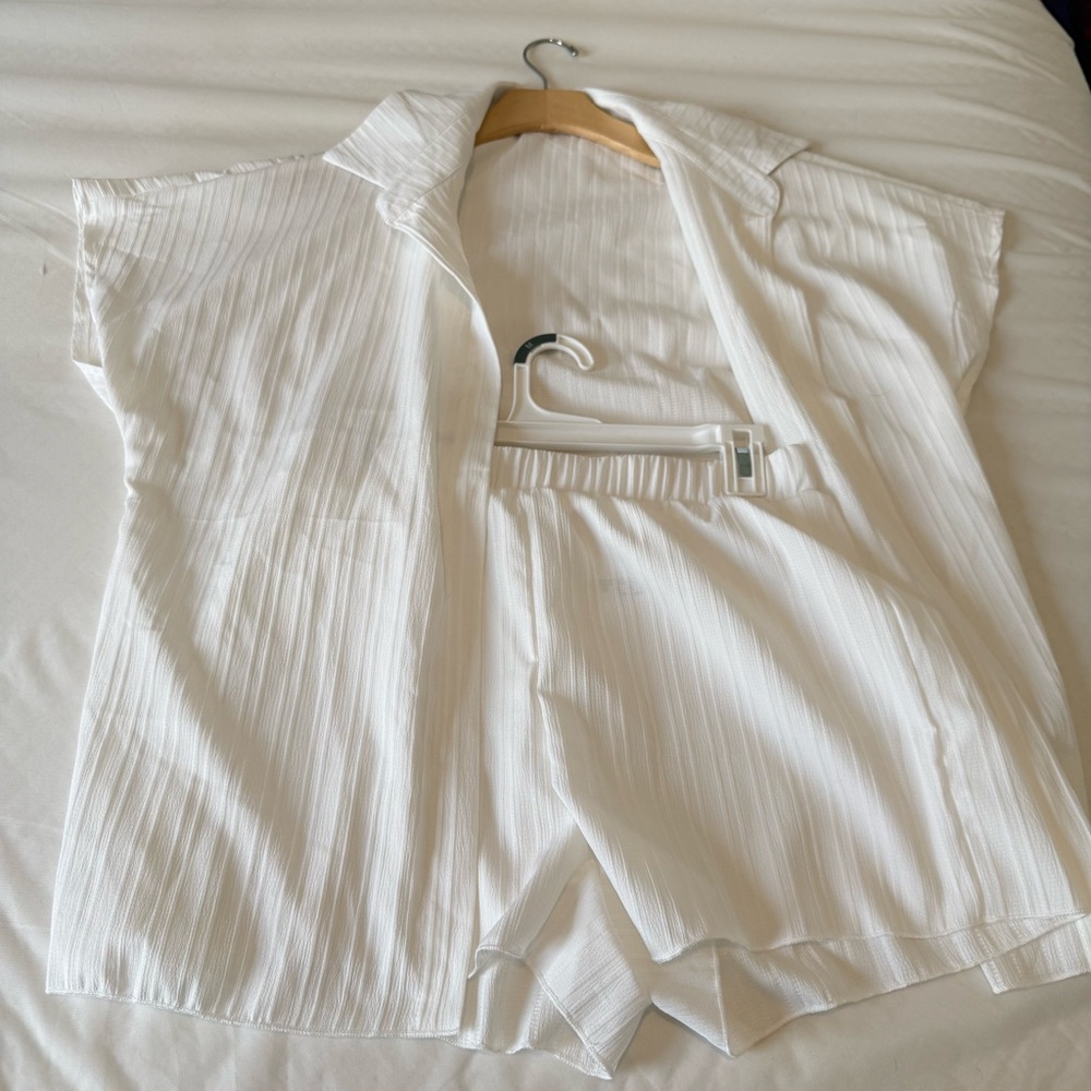 White Short Sleeve Shirt and Shorts Set coverup never worn